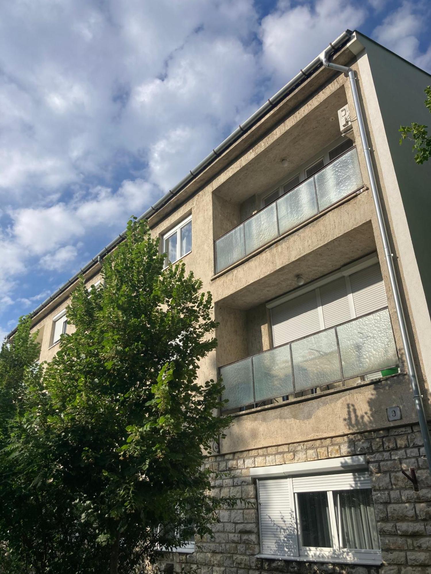Oazis Apartman 维斯普雷姆 外观 照片